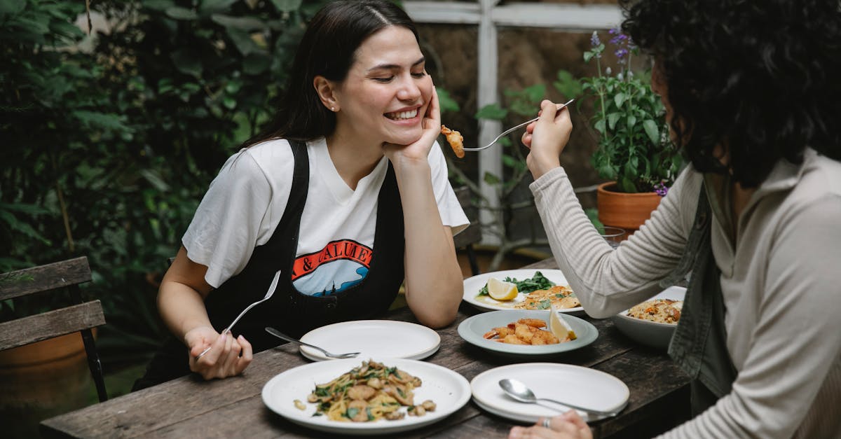 Can a nutritionist give a meal plan?